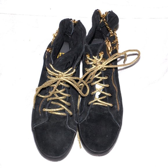 Cute To The Core Black Shoes  # - Picture 1 of 6